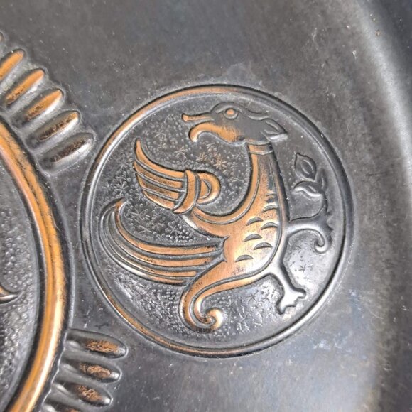 Vintage Round Copper Wall Tray Winged Dragons Wall Hanging 1970 Rare Collectible - Picture 4 of 13